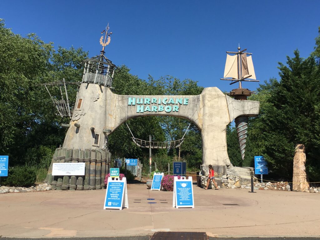 シックスフラッグズ、Six Flags、ウォーターパーク