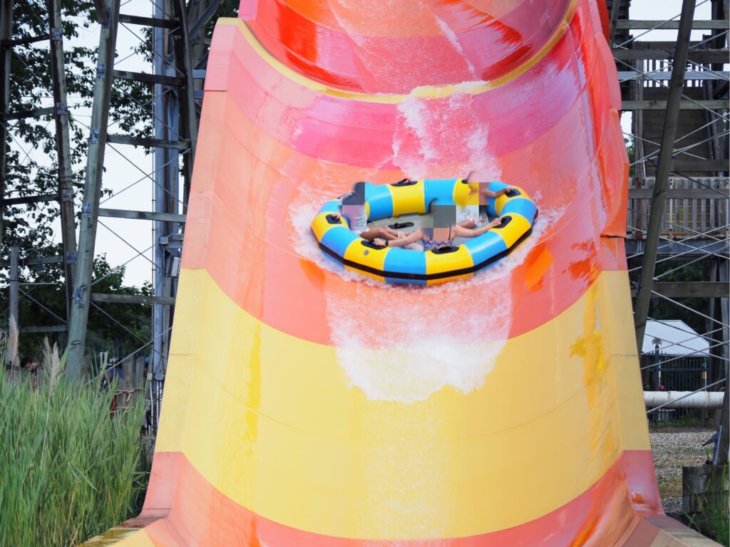 シックスフラッグズ、Six Flags、ウォーターパーク