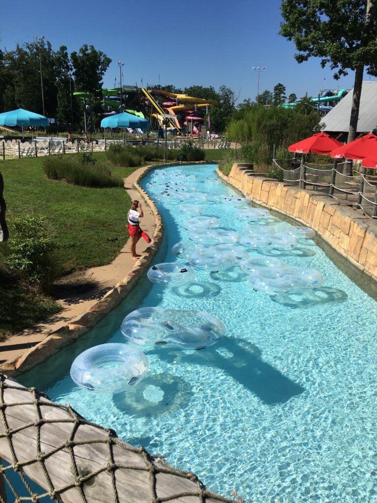 シックスフラッグズ、Six Flags、ウォーターパーク