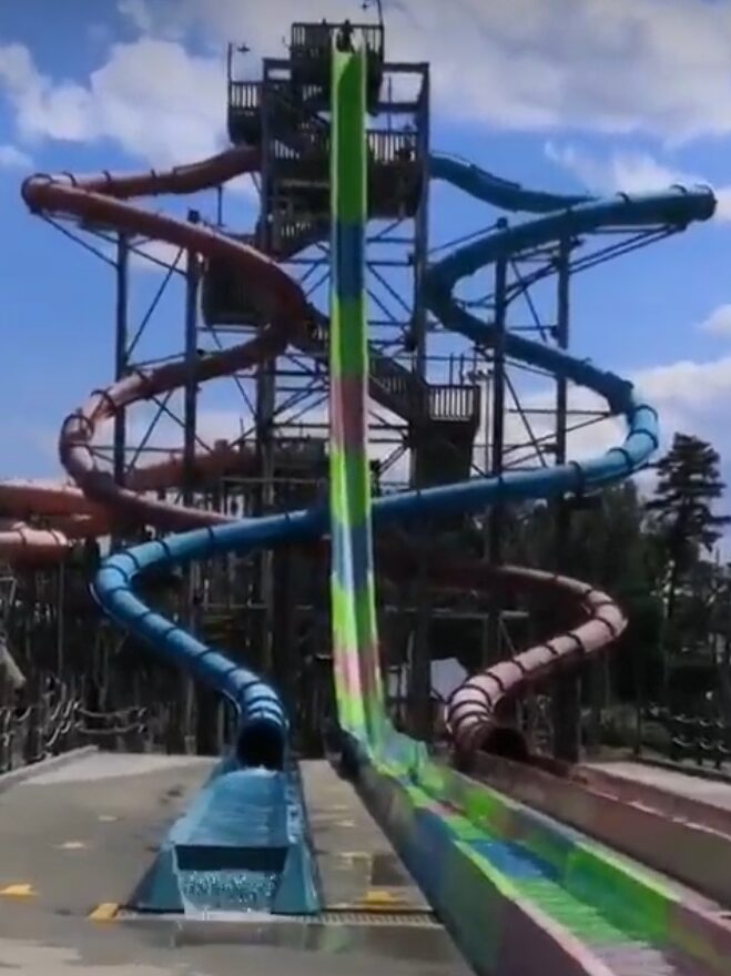 シックスフラッグズ、Six Flags、ウォーターパーク