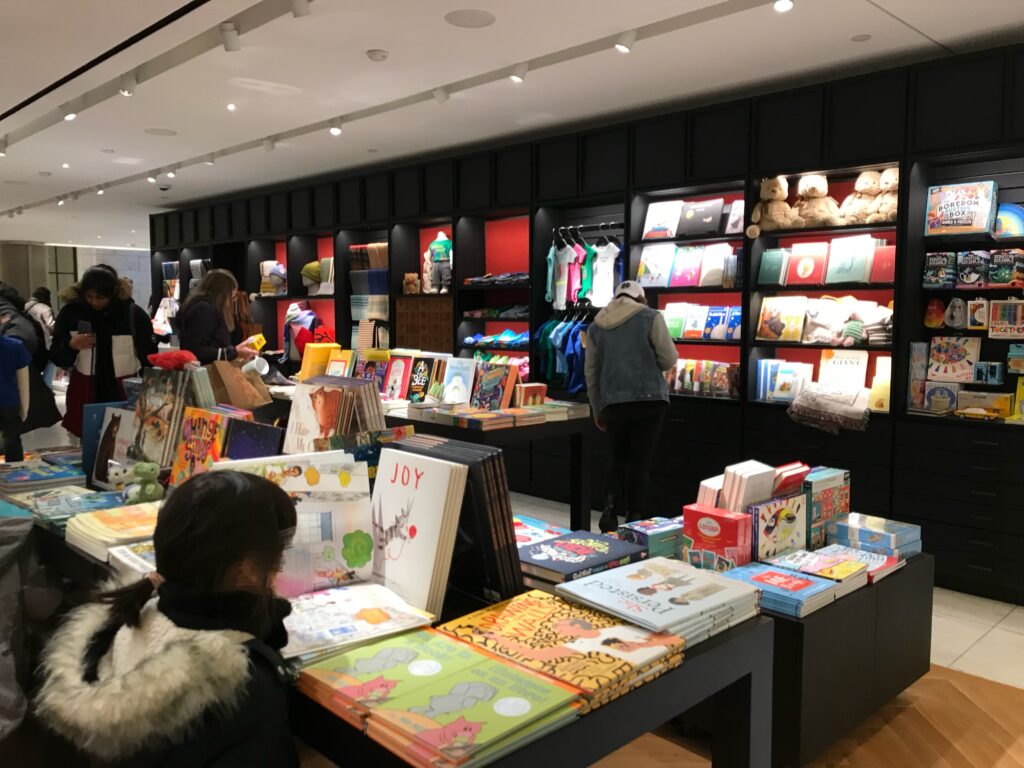 ブライアントパーク、WINTER VILLAGE、ホリデーショップ、アイススケート、ニューヨーク公立図書館