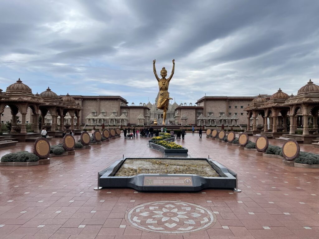 ヒンドゥー教BAPS聖スワミナラヤン寺院