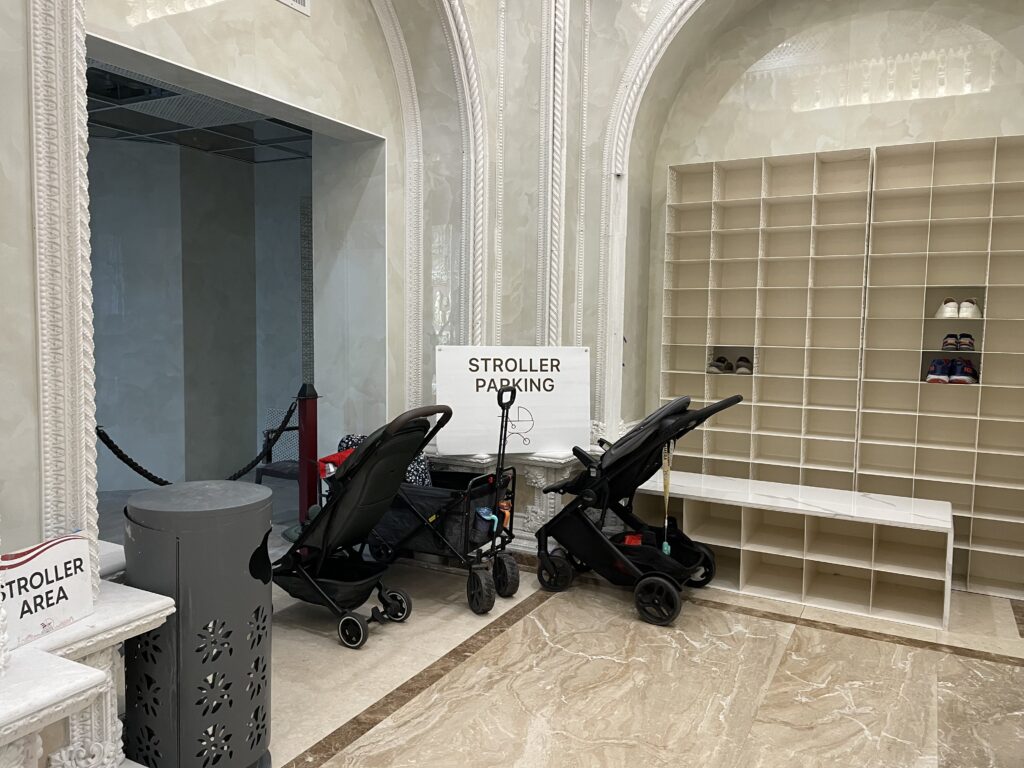ヒンドゥー教BAPS聖スワミナラヤン寺院