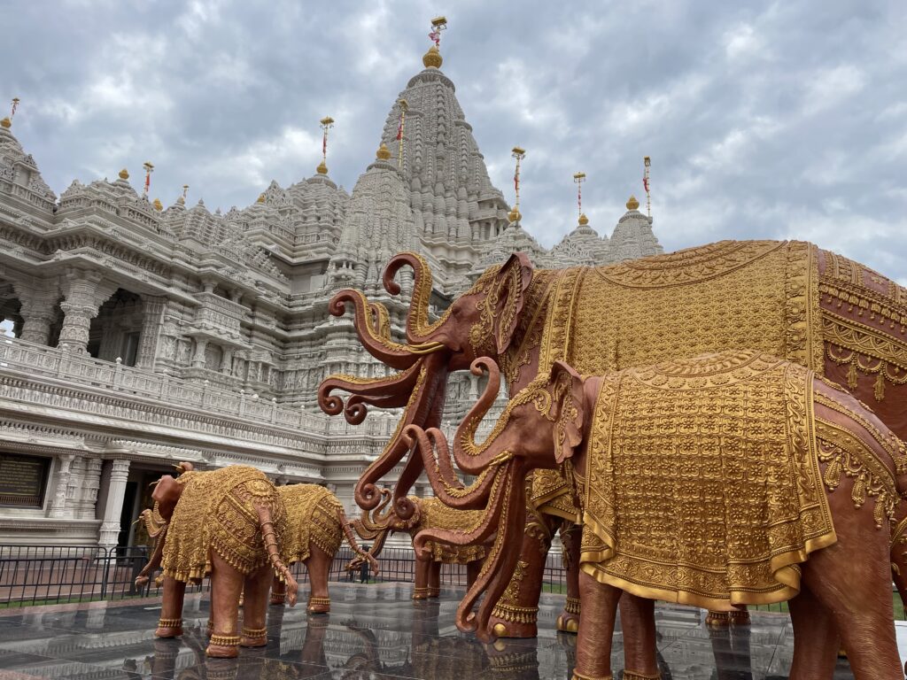 ヒンドゥー教BAPS聖スワミナラヤン寺院