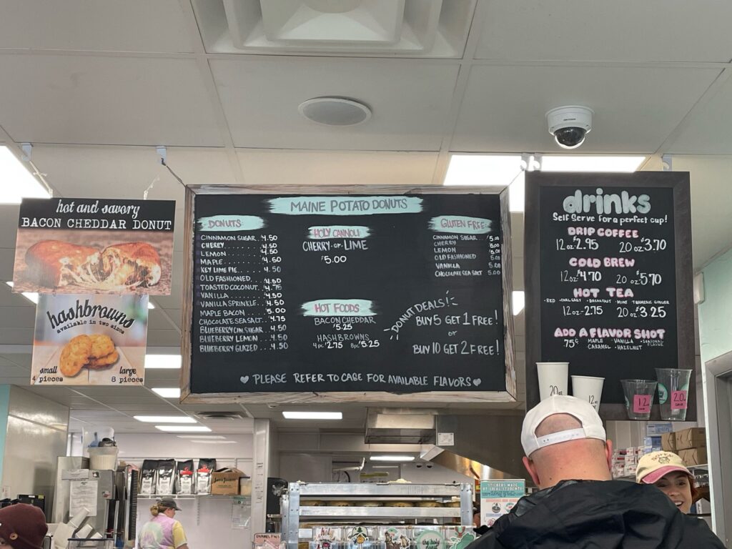 メイン州ポートランド、the holy donut