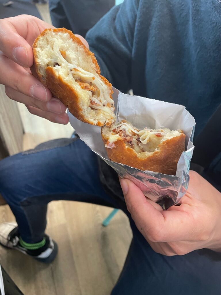 メイン州ポートランド、the holy donut