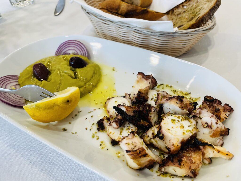 Nisiotis Taverna、ギリシャ料理、グリーク