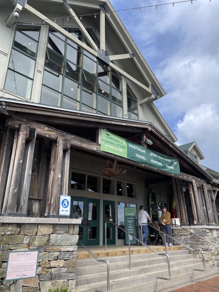 メイン州フリーポート、LLBean