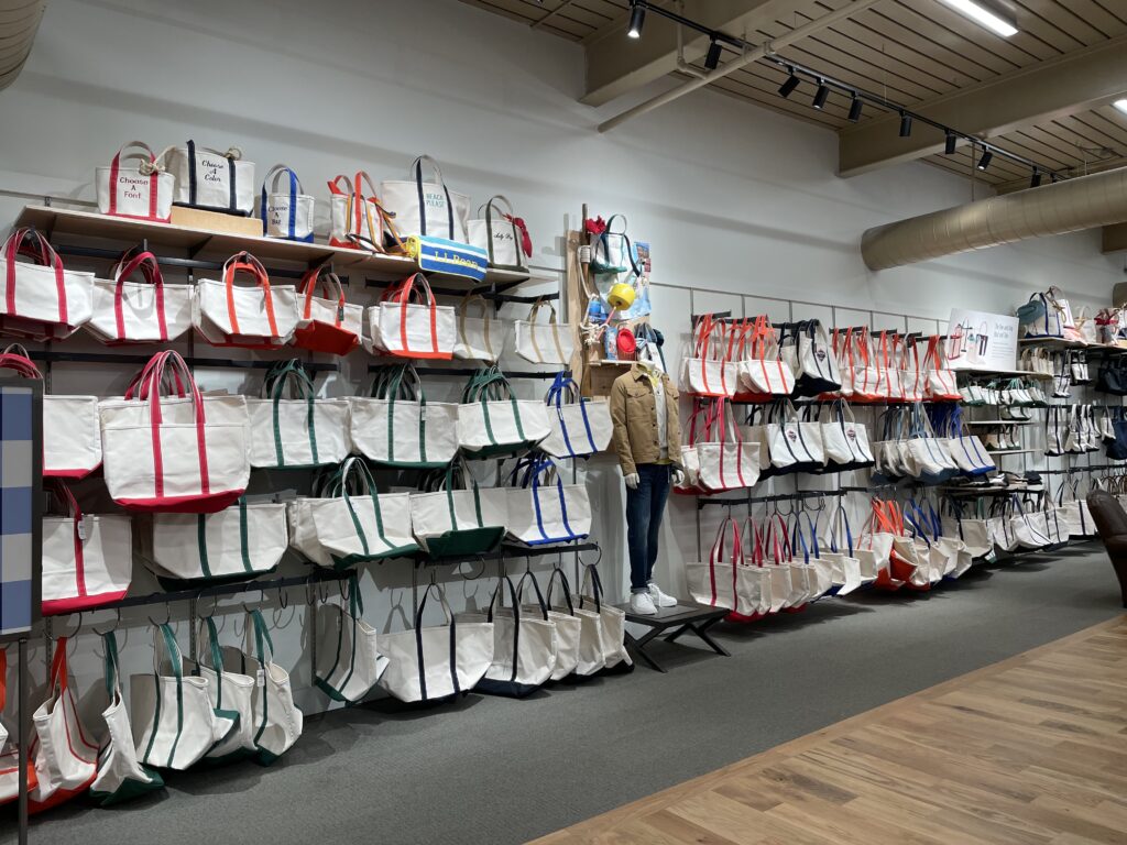 メイン州フリーポート、LLBean