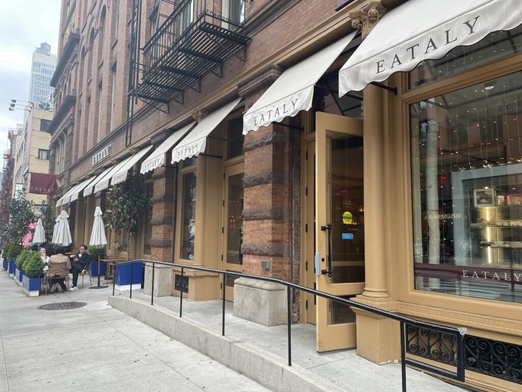 ソーホー観光おすすめスポット14選、eataly、イータリー