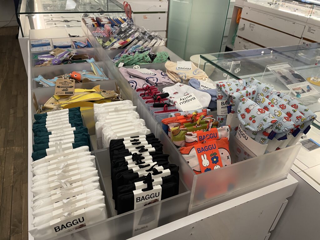 ソーホー観光おすすめスポット14選、MoMA design store、モマデザインストア