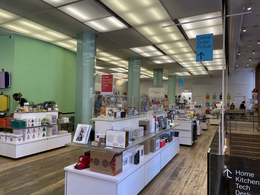 ソーホー観光おすすめスポット14選、MoMA design store、モマデザインストア