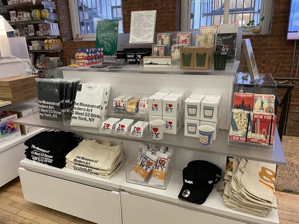 ソーホー観光おすすめスポット14選、MoMA design store、モマデザインストア