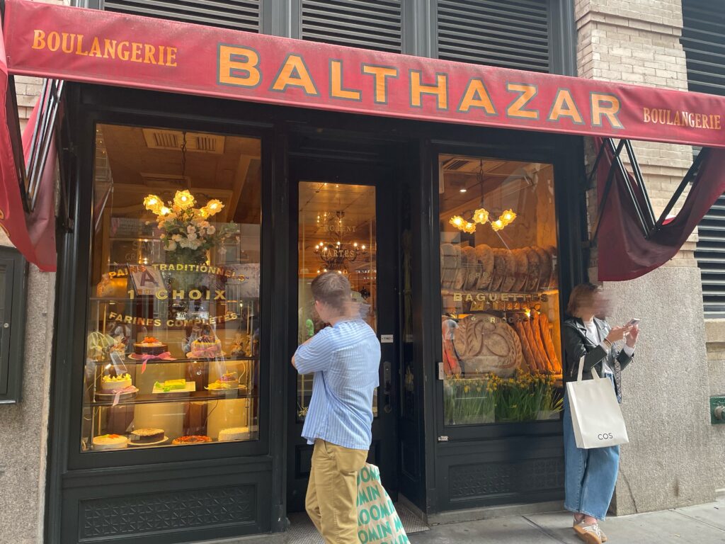ソーホー観光おすすめスポット14選、バルサザール、Balthazar