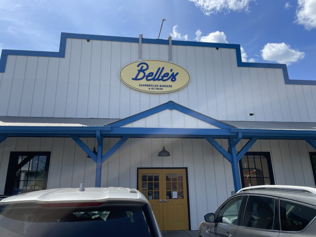 ボストン、ハンバーガー、Belle's