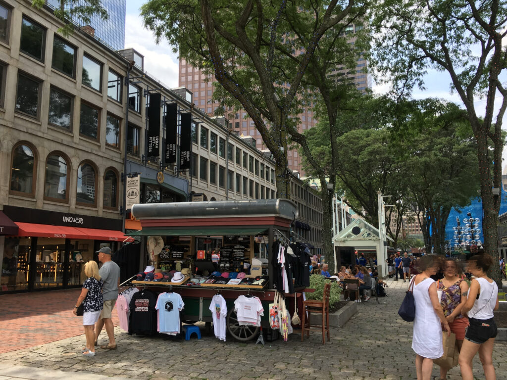 ボストン、フリーダムトレイル、ファニエル・ホール・マーケットプレイス、クインシー・マーケット