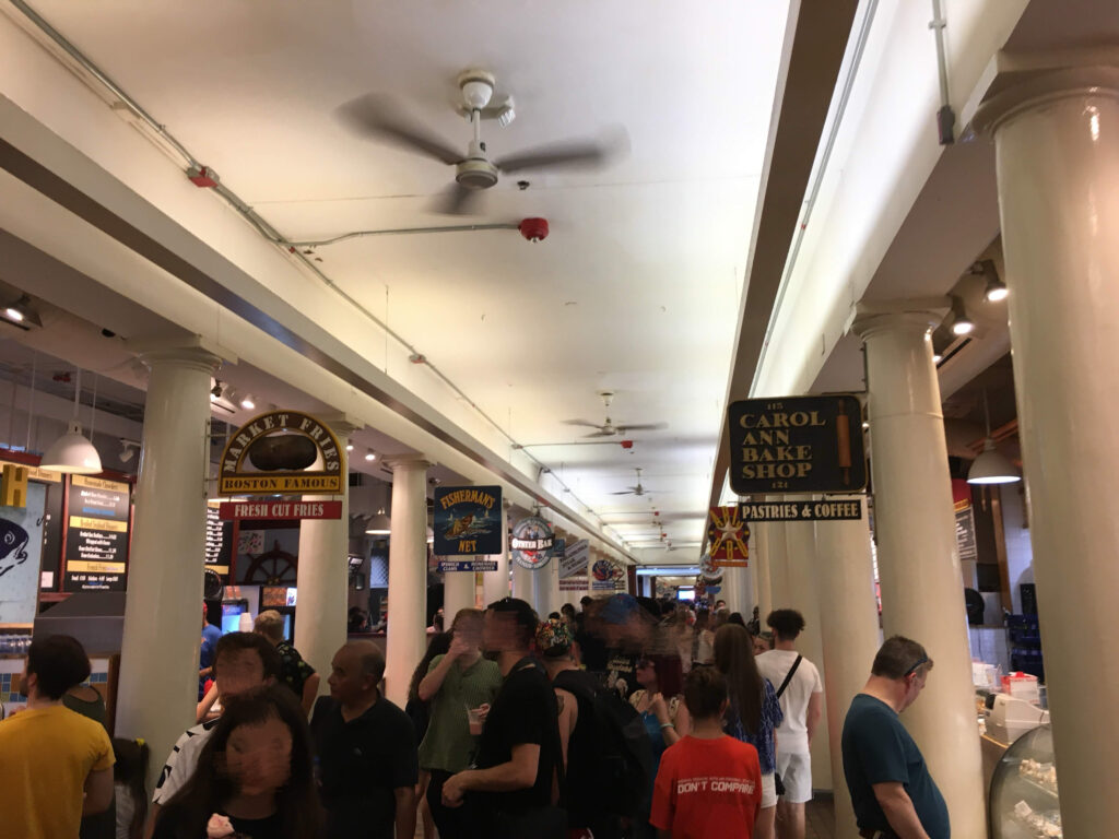 ボストン、フリーダムトレイル、ファニエル・ホール・マーケットプレイス、クインシー・マーケット