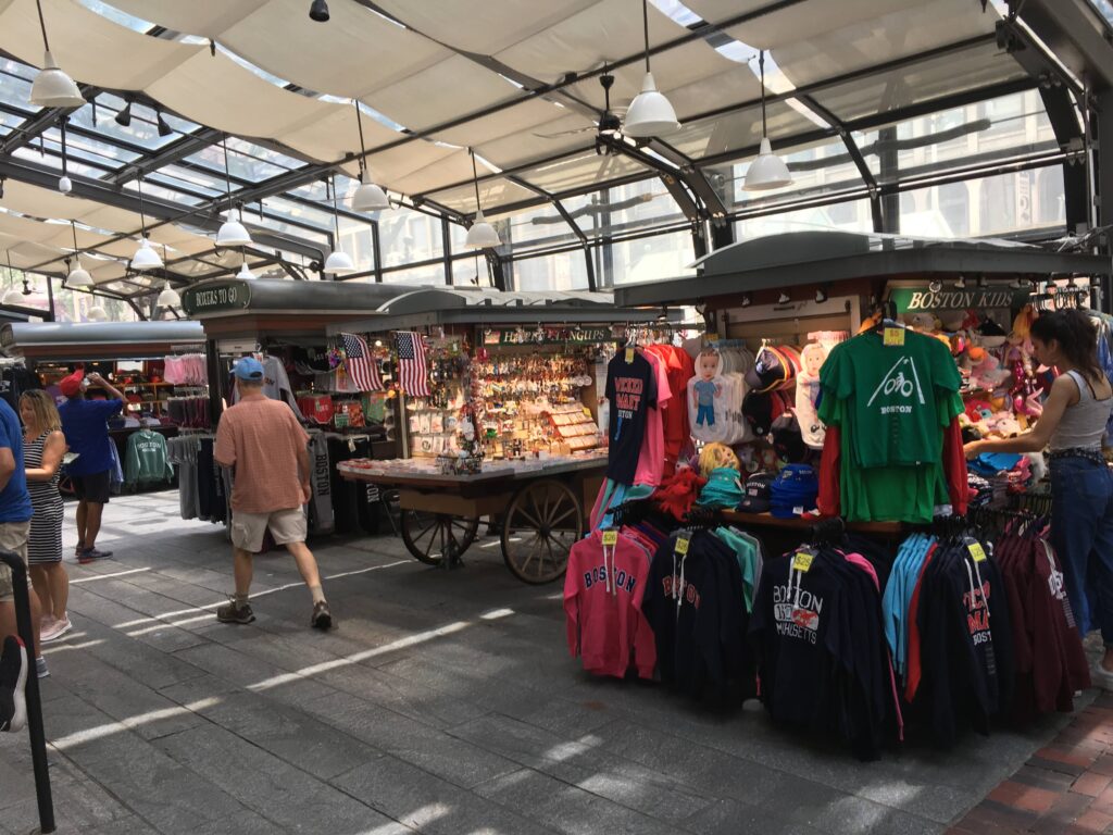 ボストン、フリーダムトレイル、ファニエル・ホール・マーケットプレイス、クインシー・マーケット