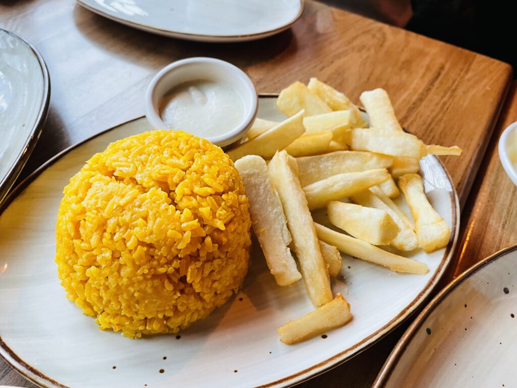 Casual Habana Cafe、キューバレストラン