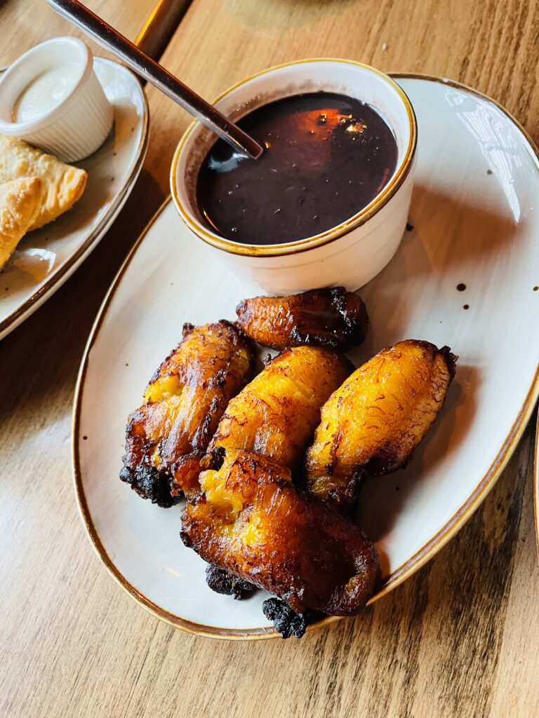 Casual Habana Cafe、キューバレストラン