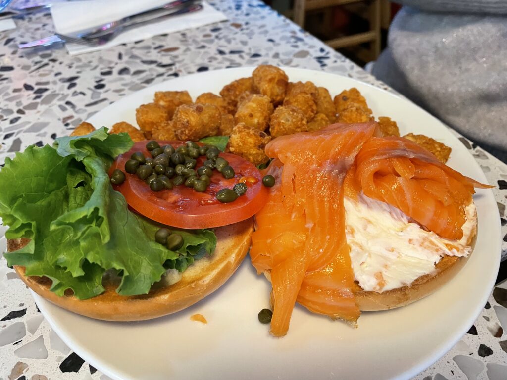 Ellen’s Stardust Diner、エレンズスターダストダイナー