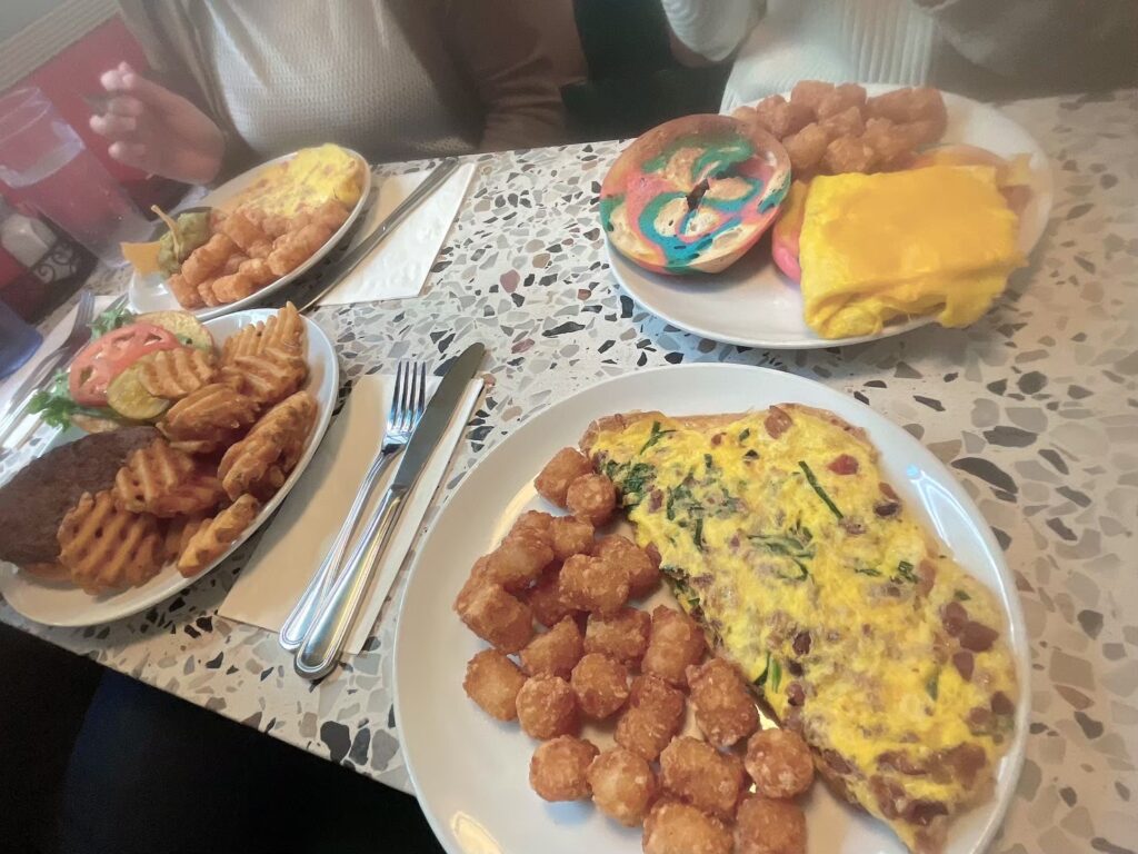 Ellen’s Stardust Diner、エレンズスターダストダイナー