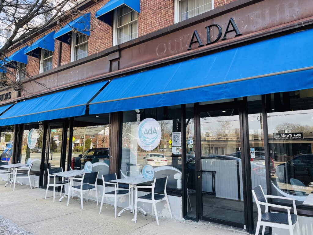 AdA Mediterranean Brasserie、レストラン