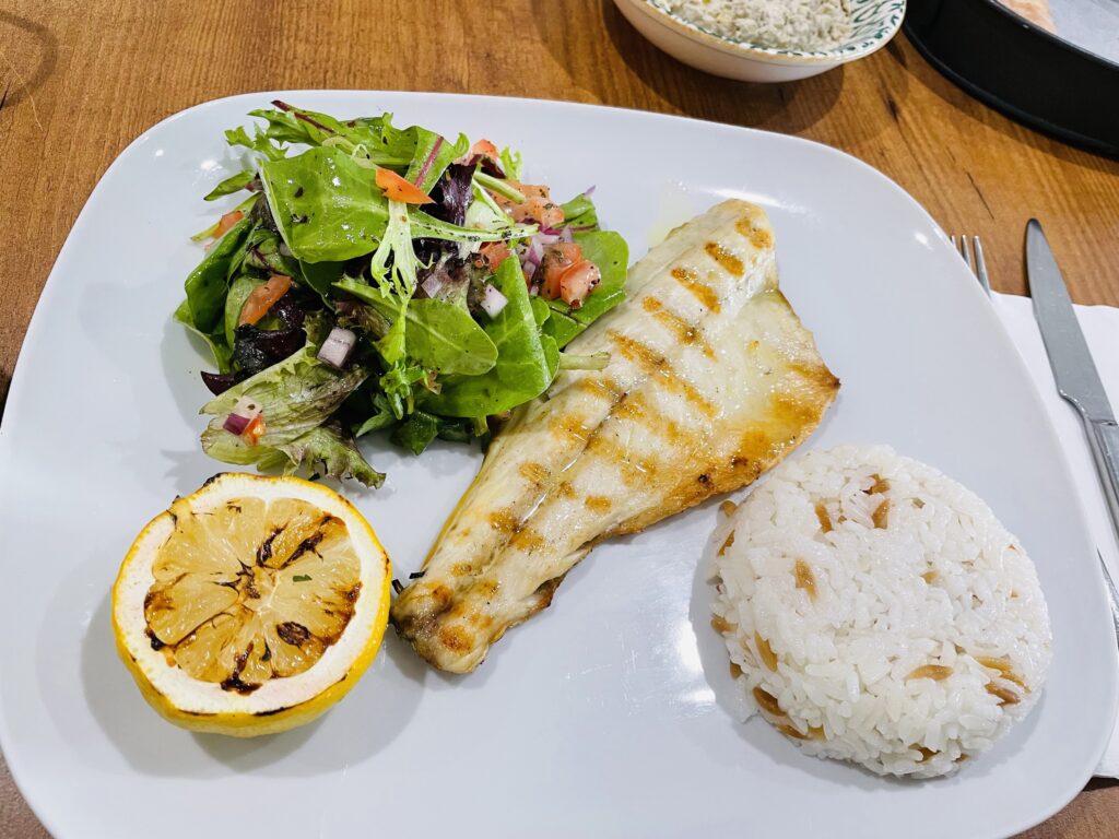 AdA Mediterranean Brasserie、レストラン