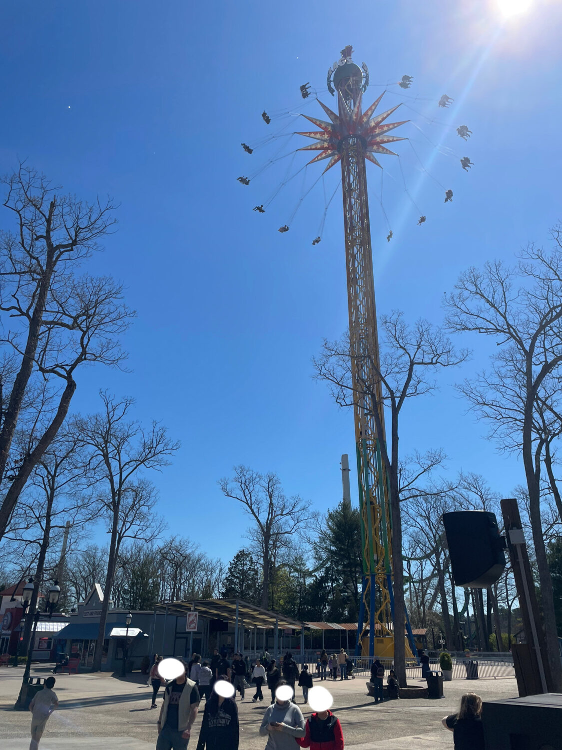 シックスフラッグズ、Six Flags