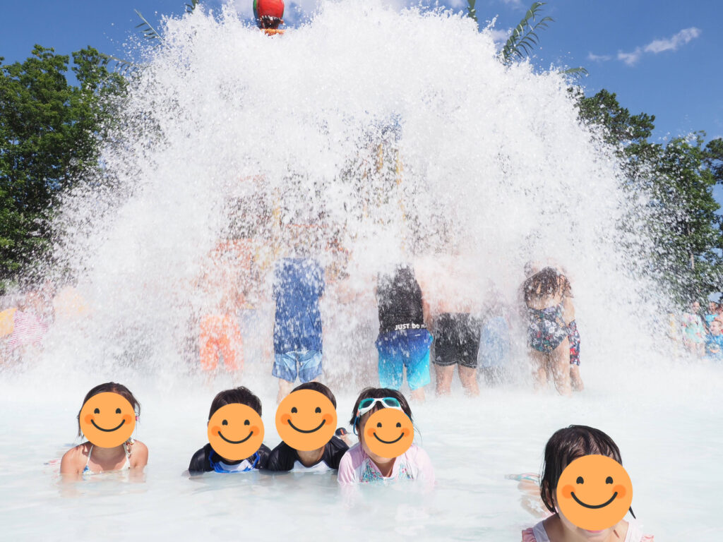 シックスフラッグズ、Six Flags、ハリケーンハーバー、ウォーターパーク
