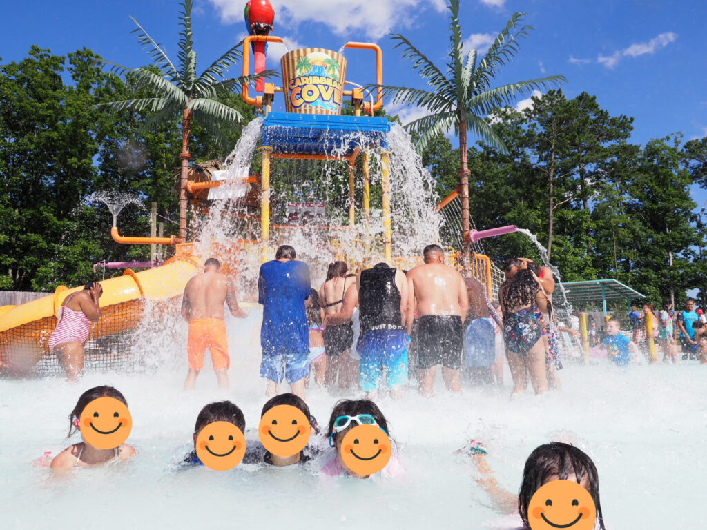 シックスフラッグズ、Six Flags、ハリケーンハーバー、ウォーターパーク