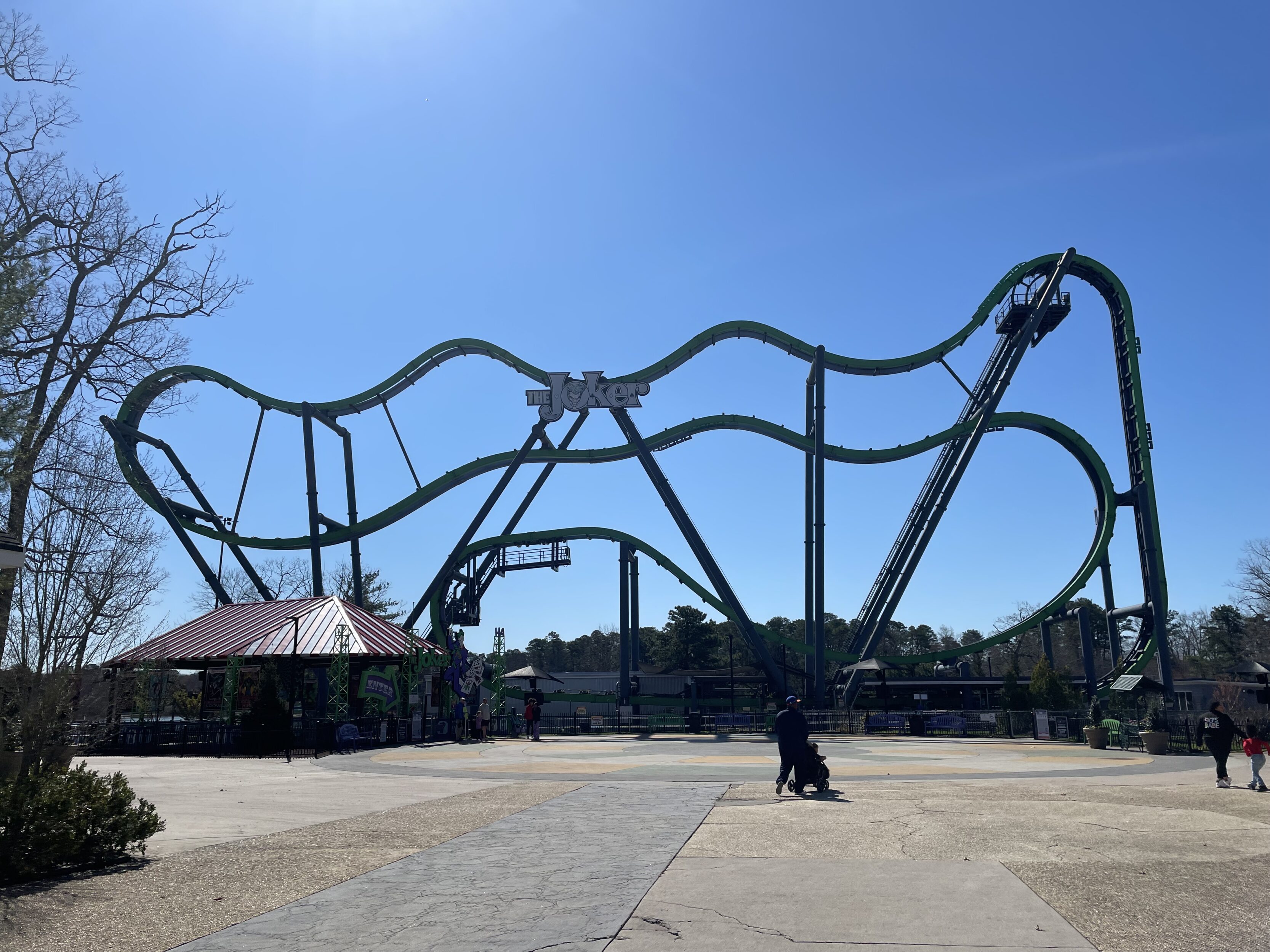 シックスフラッグズ、Six Flags