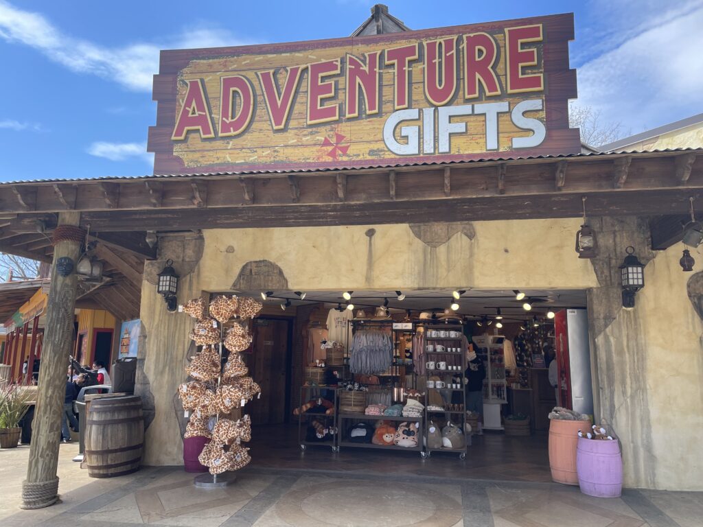 シックスフラッグズ、Six Flags