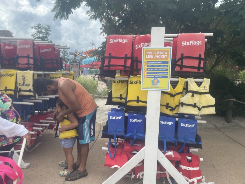 シックスフラッグズ、Six Flags、ハリケーンハーバー