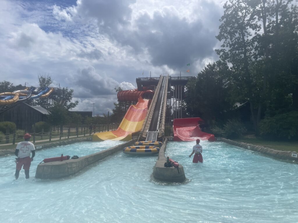 シックスフラッグズ、Six Flags、ハリケーンハーバー