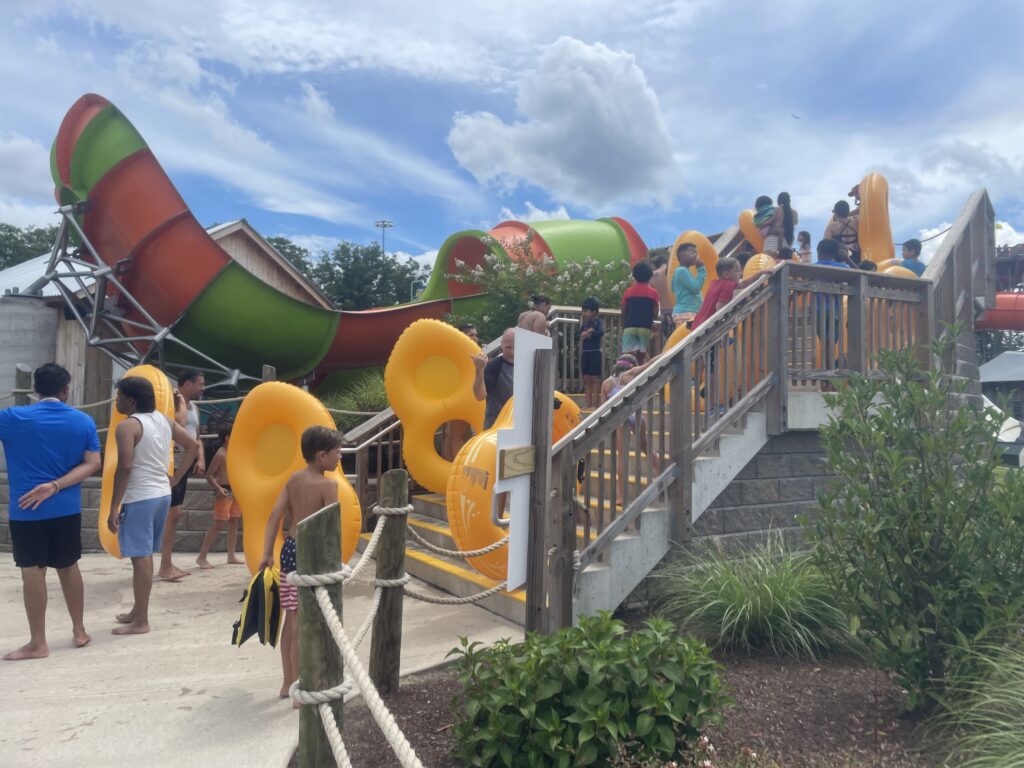 シックスフラッグズ、Six Flags、ハリケーンハーバー