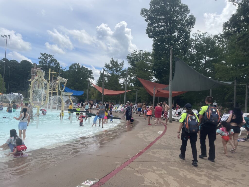 シックスフラッグズ、Six Flags、ハリケーンハーバー