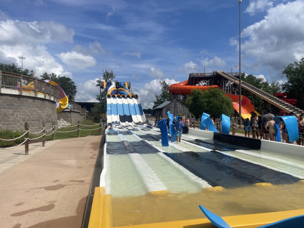 シックスフラッグズ、Six Flags、ハリケーンハーバー